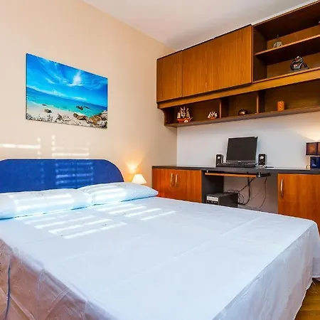 Сasa de vacaciones Holiday Pula